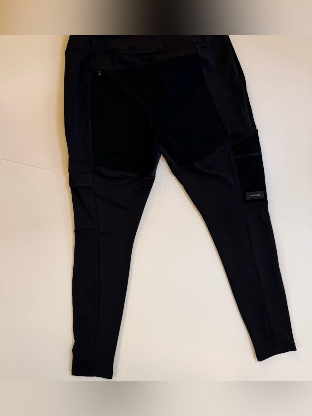 FORCLAZ Ultra-Resistant Trekking Leggings – Women’s Size Extra Large – Black - Picture 5 of 7